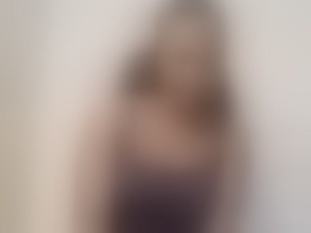Live sex webcam photo for princess-zarih #294179789