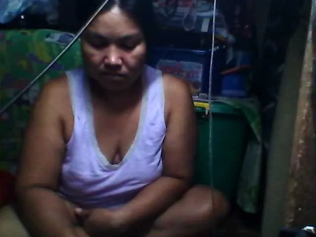 Live sex webcam photo for princess4uxx #273812609