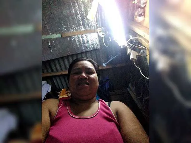 Live sex webcam photo for princess4uxx #274123097