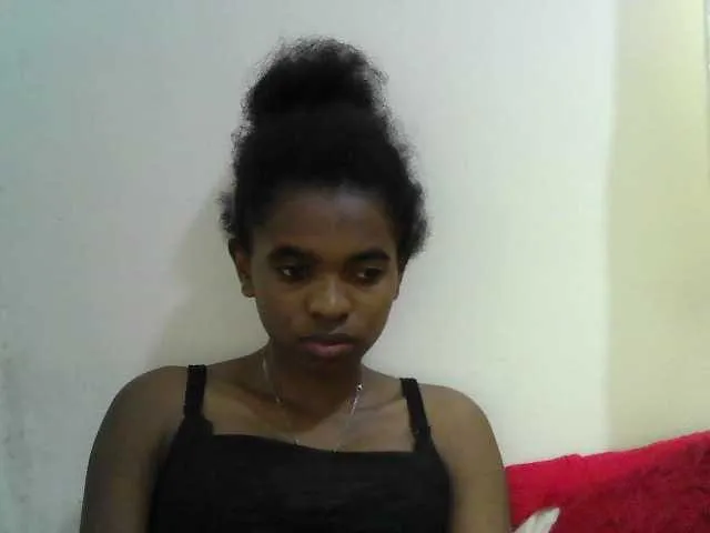 Live sex webcam photo for princessAria #291165441