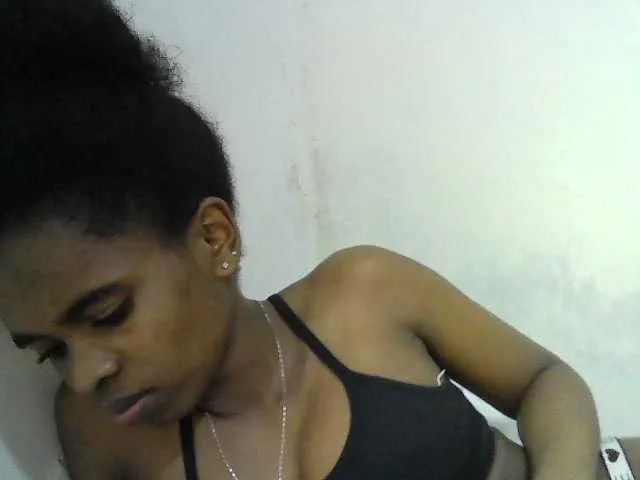 Live sex webcam photo for princessAria #291335121