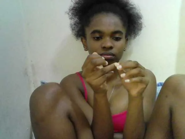 Live sex webcam photo for princessAria #291370943