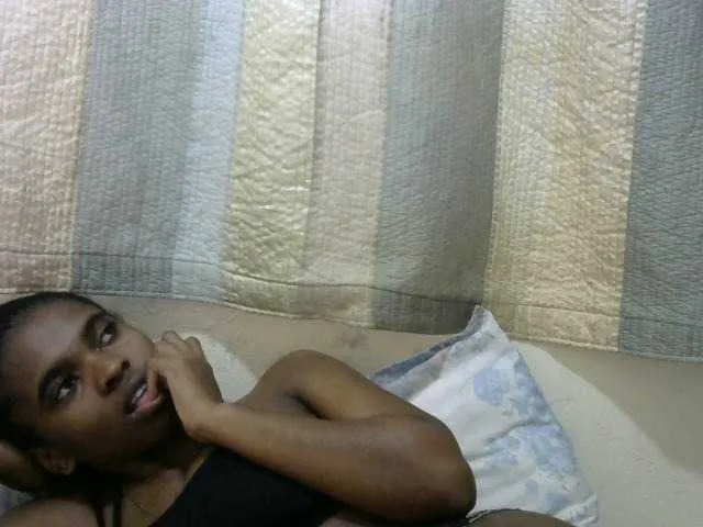 Live sex webcam photo for princessAria #291494608