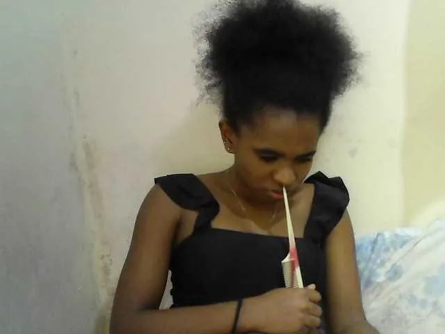 Live sex webcam photo for princessAria #291541892