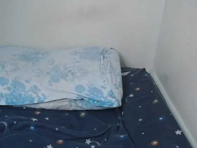 Live sex webcam photo for princessAria #291543328