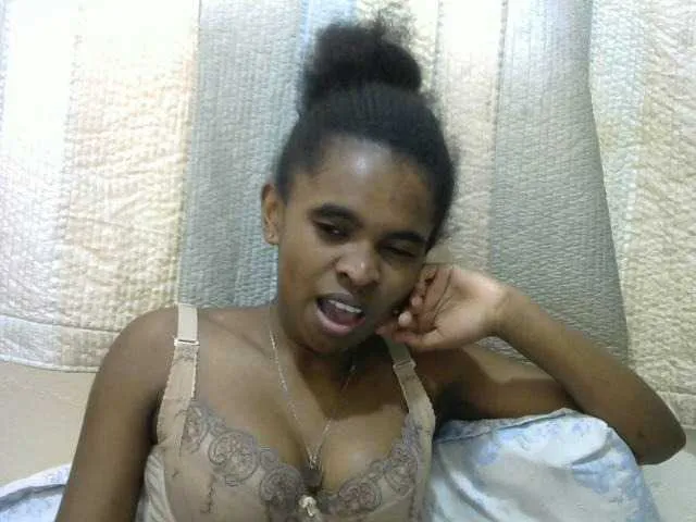 Live sex webcam photo for princessAria #291622224