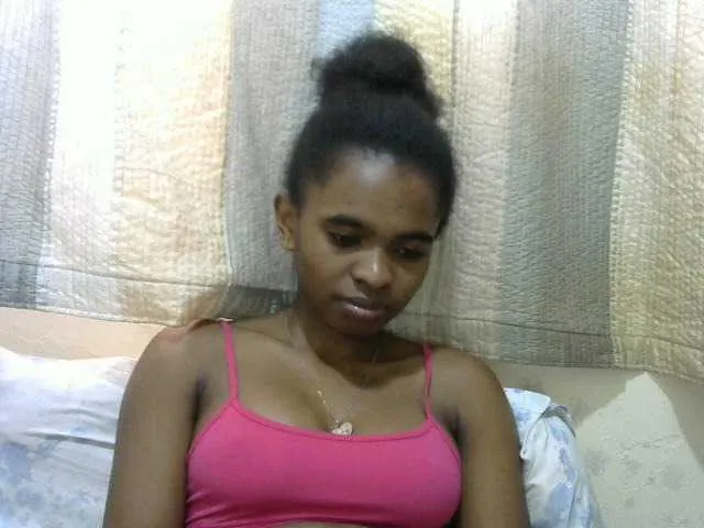 Live sex webcam photo for princessAria #291634270