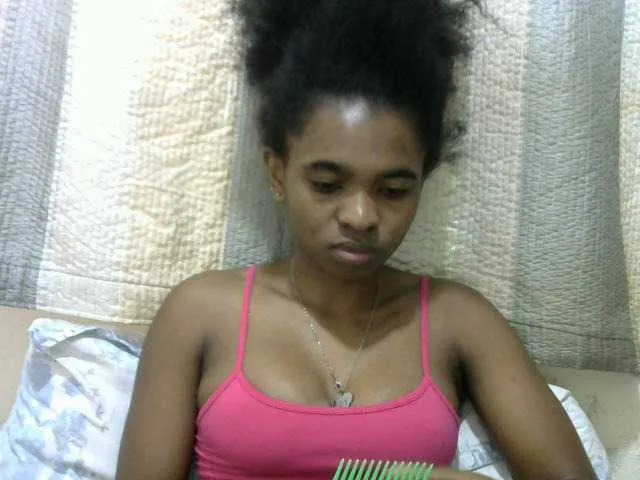 Live sex webcam photo for princessAria #291712344