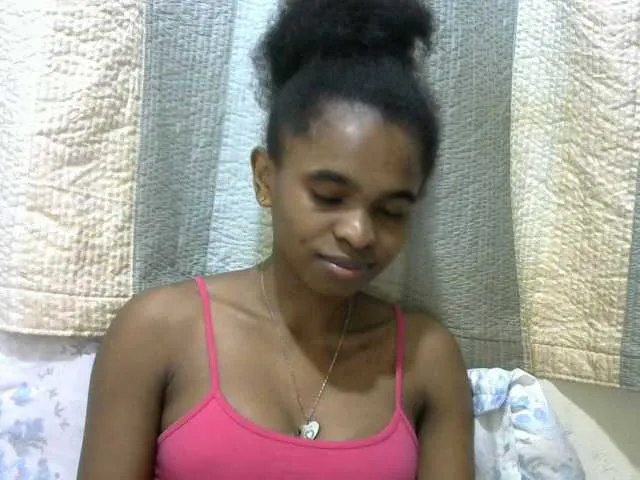 Live sex webcam photo for princessAria #291752998