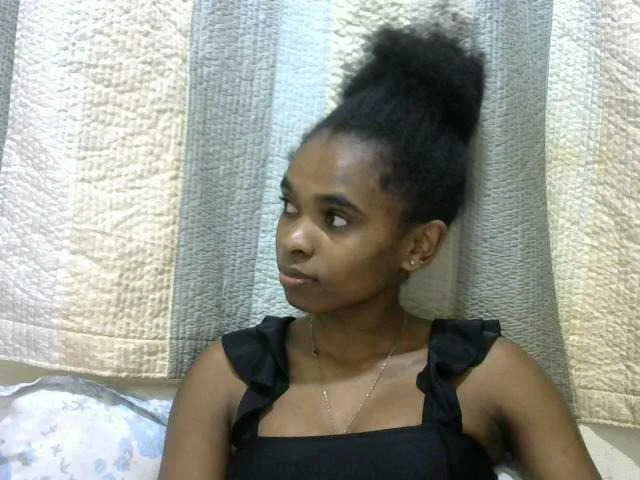 Live sex webcam photo for princessAria #291760563