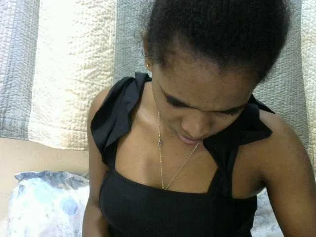 Live sex webcam photo for princessAria #291799399