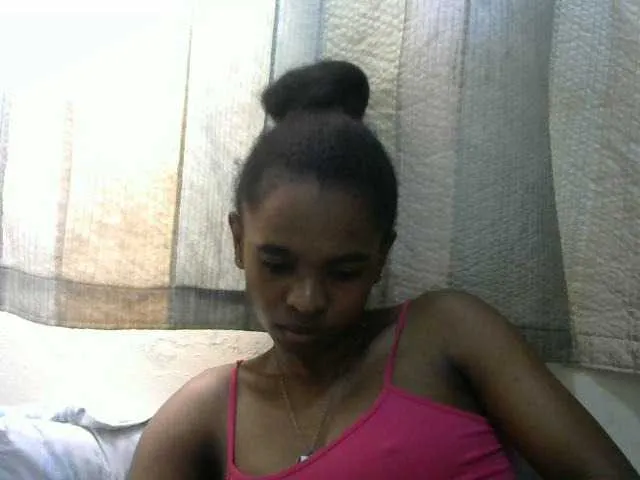 Live sex webcam photo for princessAria #291871569