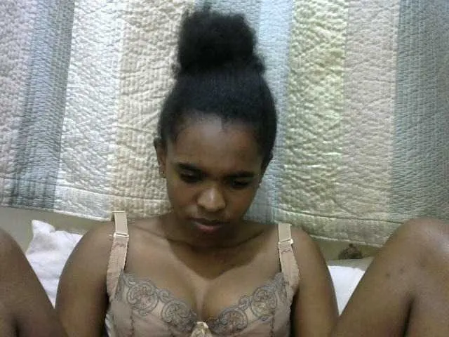Live sex webcam photo for princessAria #291942028