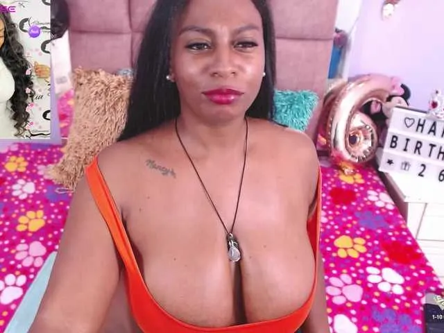 Live sex webcam photo for princesscumxx #291484017