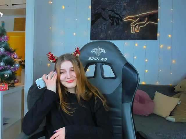 Live sex webcam photo for princesssas #276991356