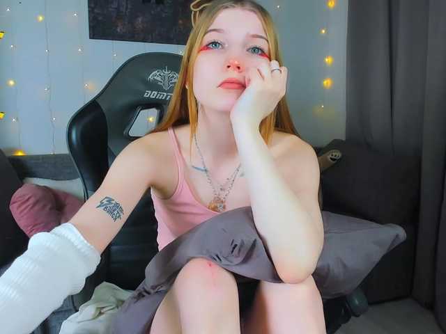 Live sex webcam photo for princesssas #277229555