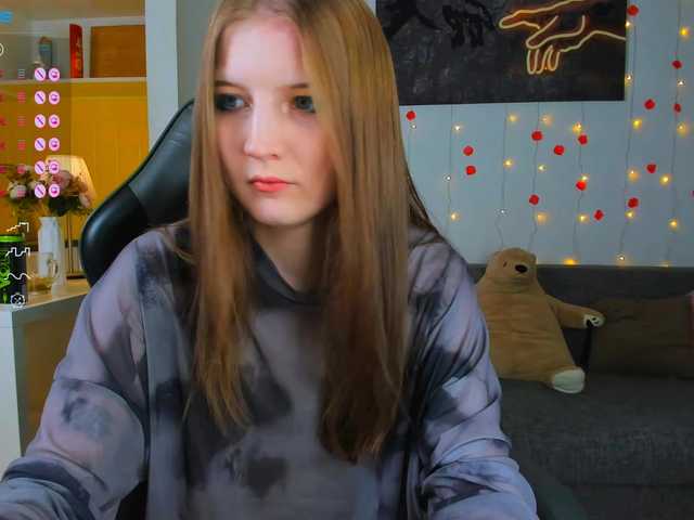 Live sex webcam photo for princesssas #277436256