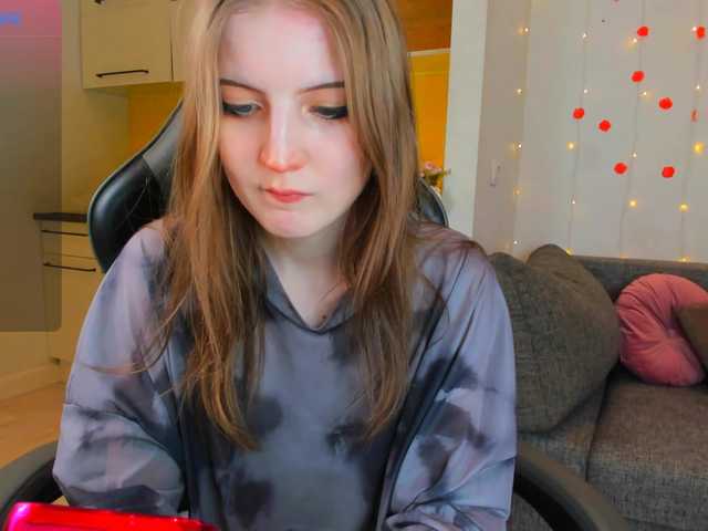 Live sex webcam photo for princesssas #277495765