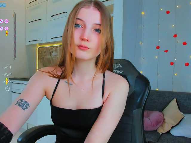 Live sex webcam photo for princesssas #277782357