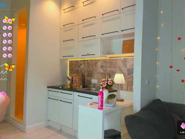 Live sex webcam photo for princesssas #278037978