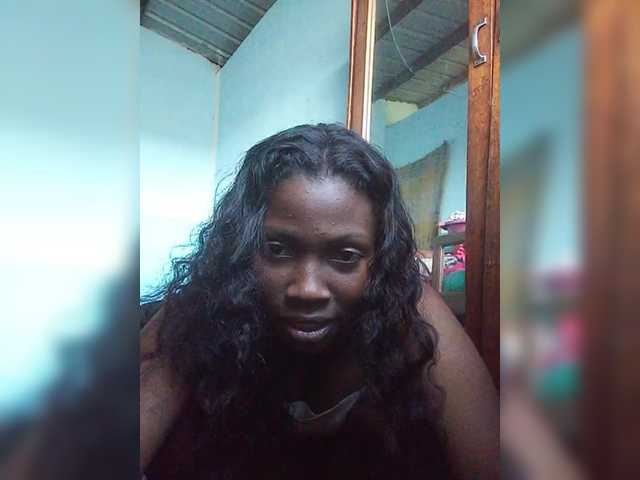 Live sex webcam photo for princillah1 #290882854