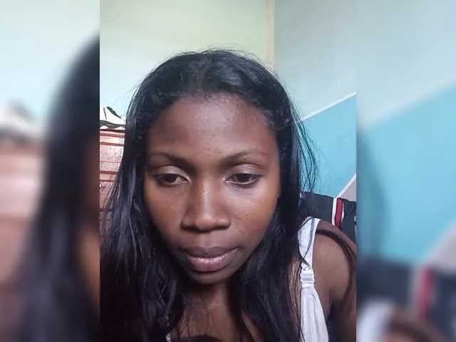 Live sex webcam photo for princillah1 #291313340