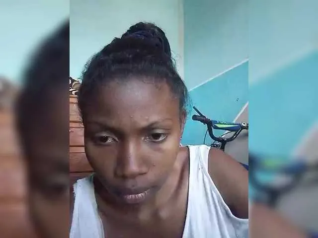 Live sex webcam photo for princillah1 #291602173