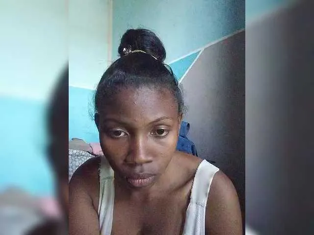 Live sex webcam photo for princillah1 #291706830