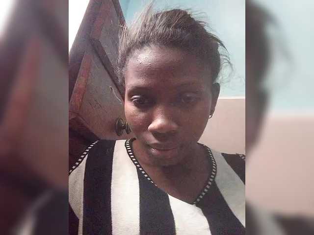 Live sex webcam photo for princillah1 #292213018