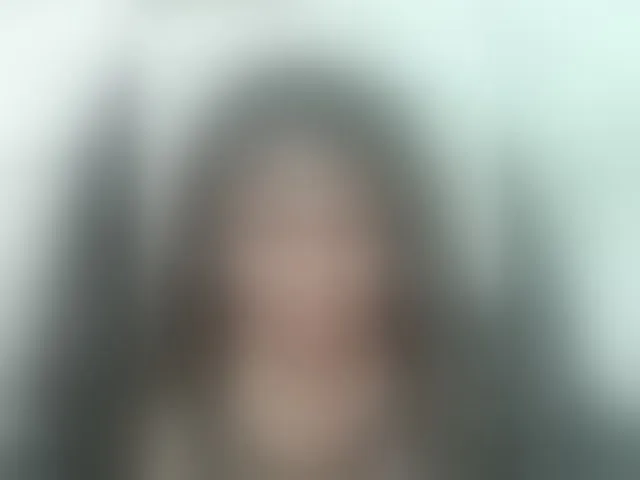 Live sex webcam photo for princillah1 #293334119