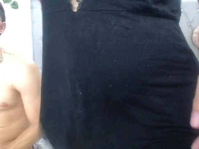 Live sex webcam photo for priscilla-jey #275113137