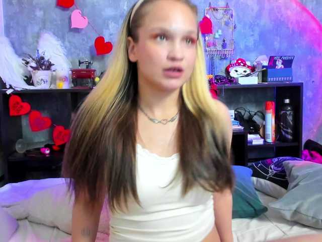 Live sex webcam photo for provocatemur #291226927