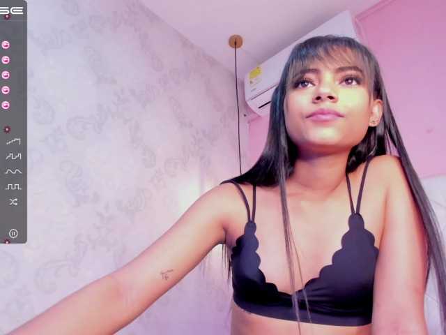 Live sex webcam photo for pryankabel #273330512