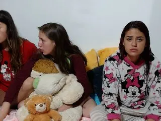 Live sex webcam photo for puccaandGaru #197696063