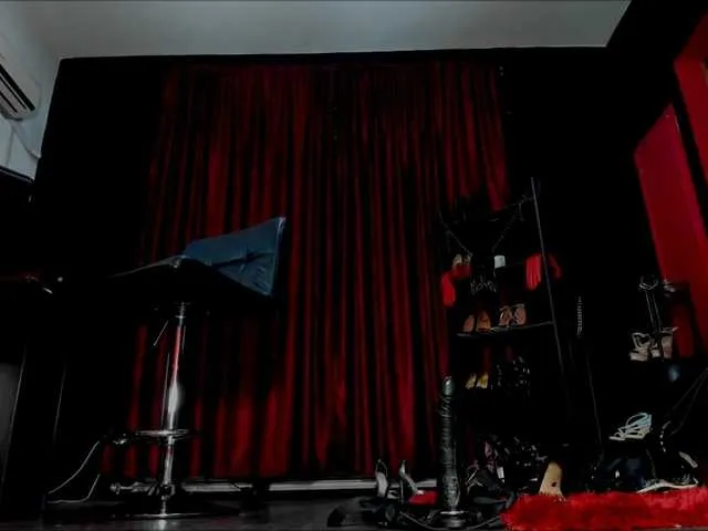 Live sex webcam photo for puffyllove #276961636