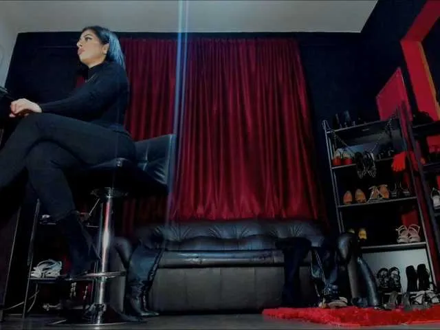 Live sex webcam photo for puffyllove #277217206