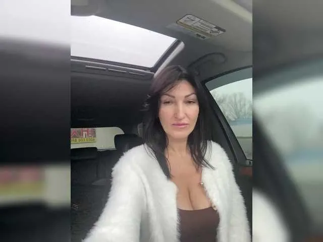 Live sex webcam photo for puma69 #292401976