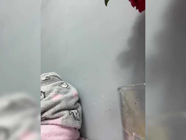 Live sex webcam photo for puppy19 #292011001