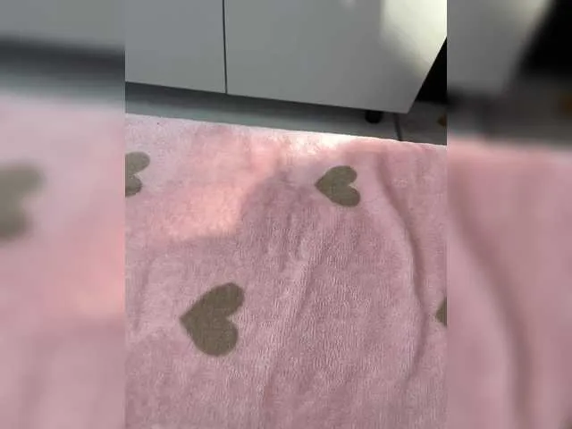 Live sex webcam photo for puppy19 #292174344