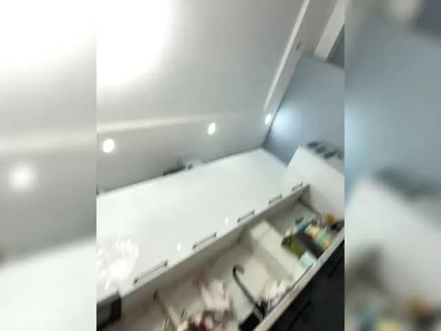 Live sex webcam photo for puppy19 #292207398