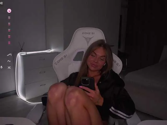 Live sex webcam photo for pupsik-24 #292145141