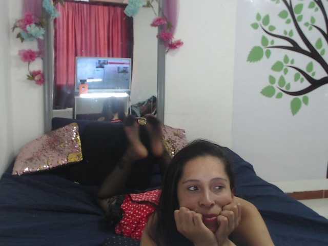 Live sex webcam photo for purplebutter #272298264