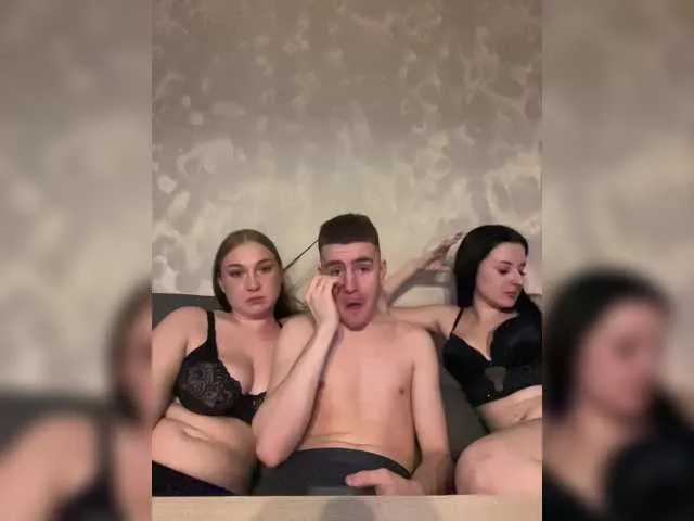 Live sex webcam photo for purplewife #290383476