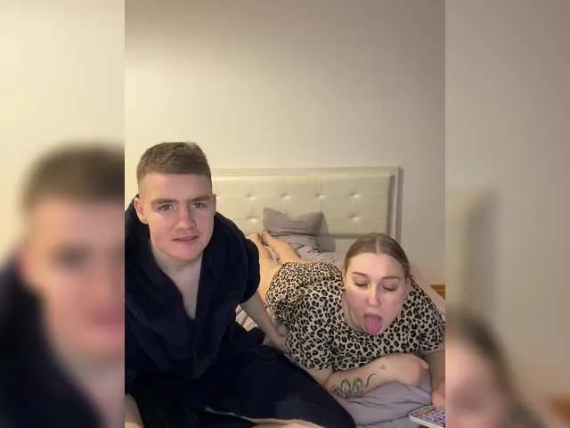 Live sex webcam photo for purplewife #290389233