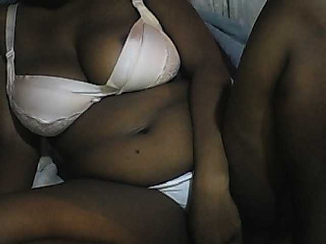 Live sex webcam photo for pussyblacky #277680039