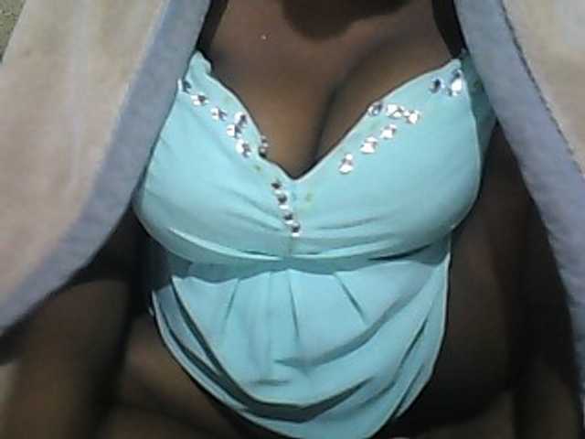 Live sex webcam photo for pussyblacky #278222458