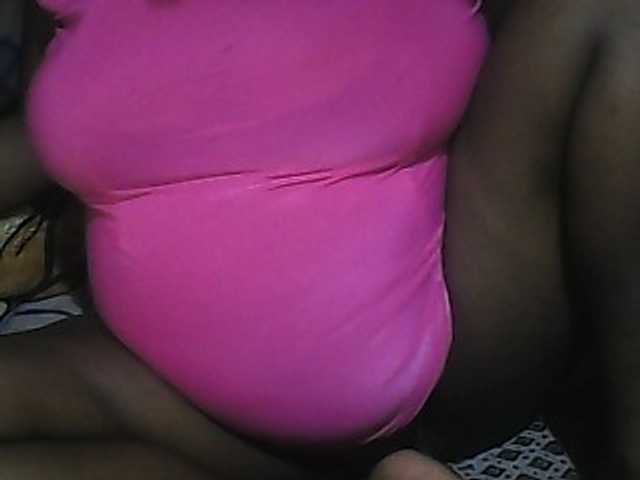 Live sex webcam photo for pussyblacky #289803180