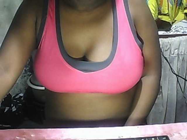 Live sex webcam photo for pussyblacky #292165681