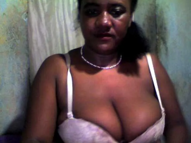 Live sex webcam photo for pussyblacky #293551759