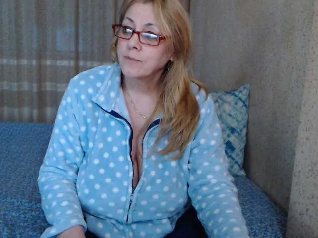 Live sex webcam photo for pussyboom11 #273351353